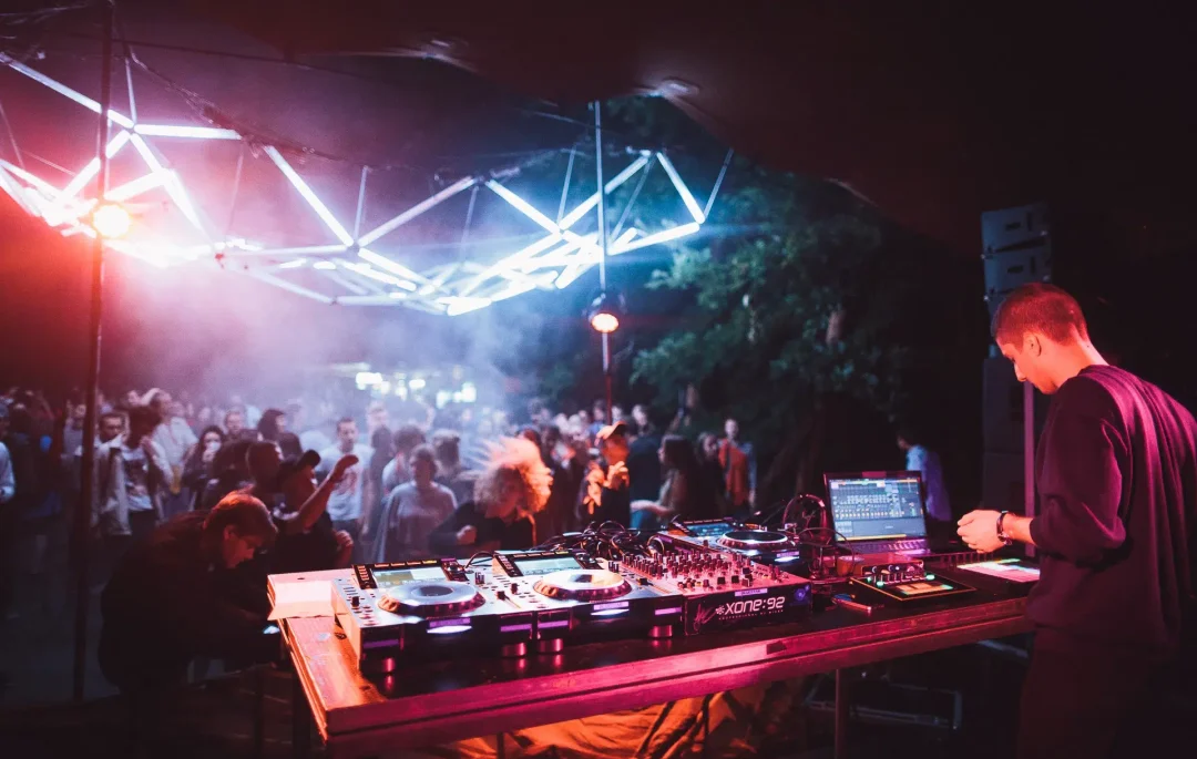 larm-budapest